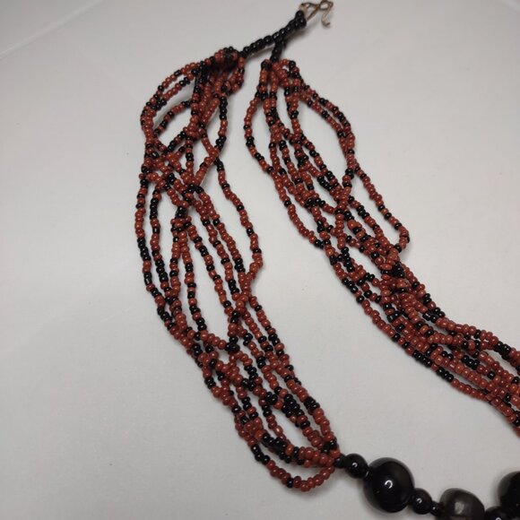 18 Inch Beaded Necklace With Large Wooden Pendant - Picture 6 of 10